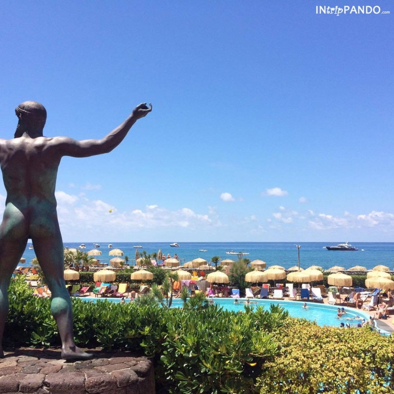 La vista dalle terme di Ischia