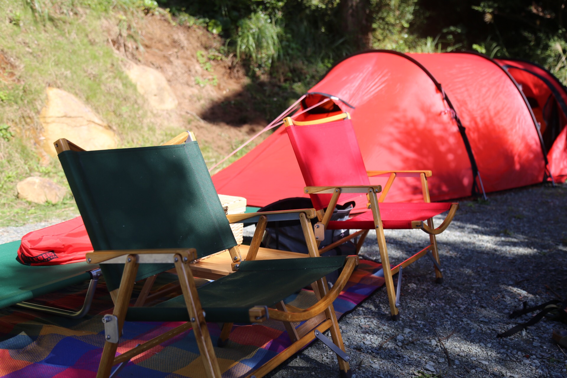 カーミットチェアの足の保護 犬とキャンプ