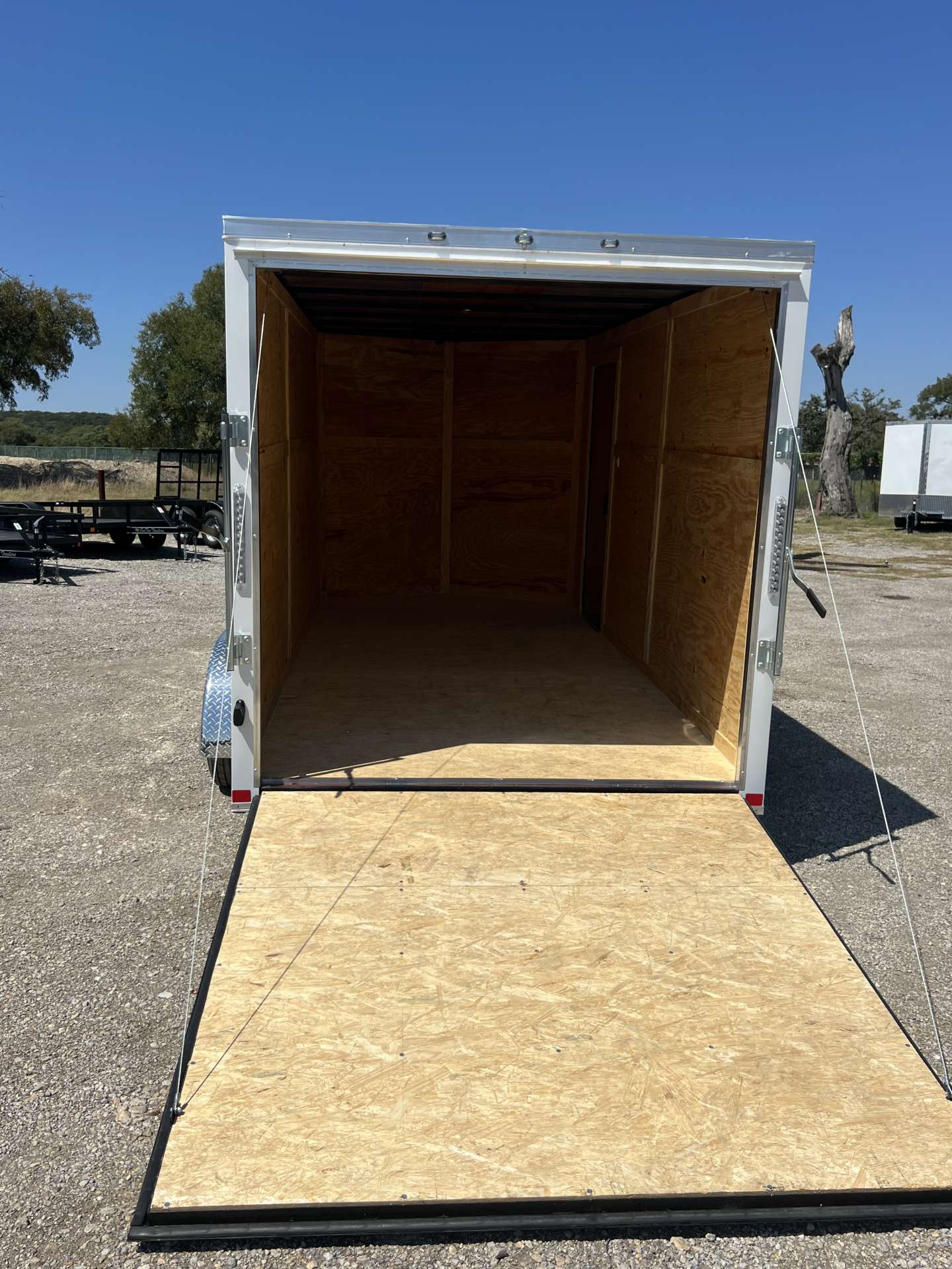 2024 GV 7×14′ Enclosed Trailer (white) Double L Trailers Trailer