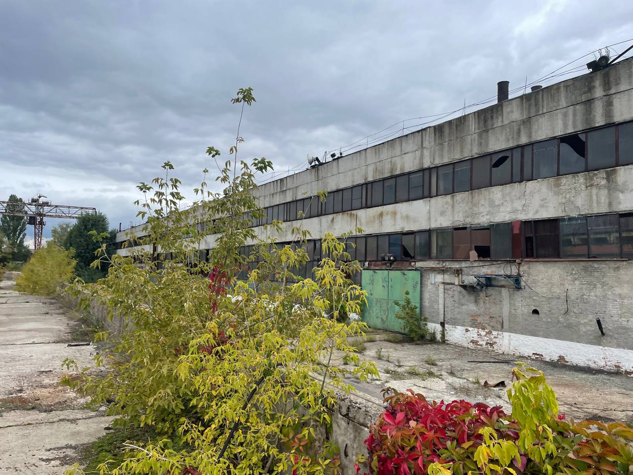 Industrial property complex of 27 hectares and 115,000 sq.m. in Uman