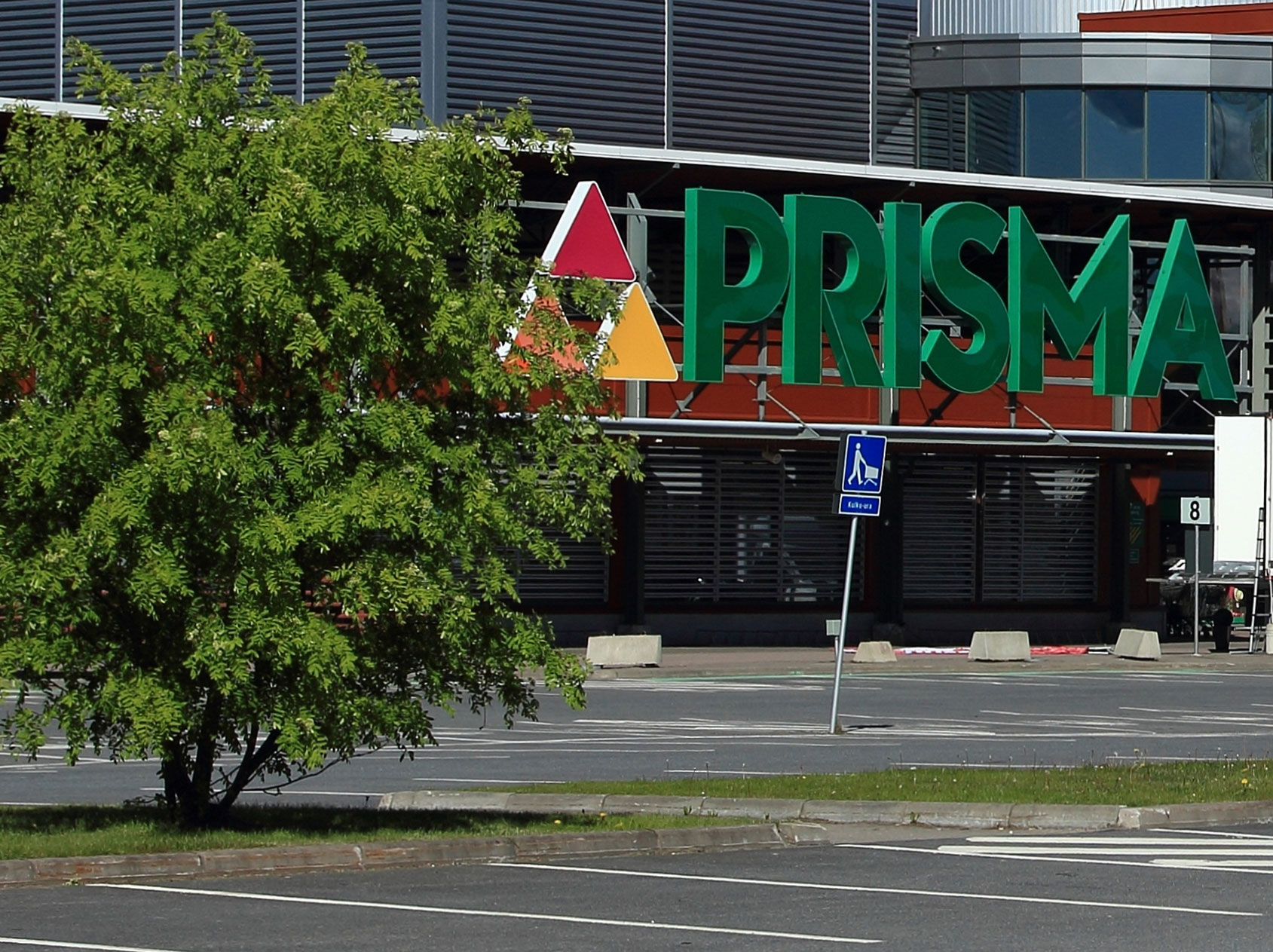Prisma to double number of its supermarkets in Estonia after bringing