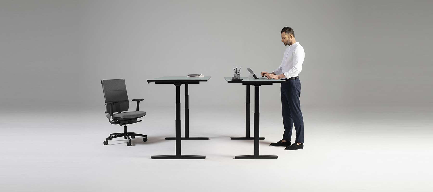 EUP Height adjustable Desks Invicta