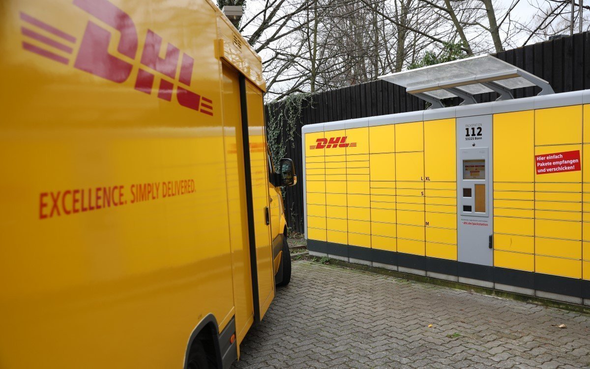 Neue DHL Packstationen Pakete abholen via App invidis