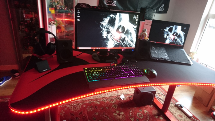 Arozzi Arena Gaming Desk Review Arozzi Arena Gaming Desk Review