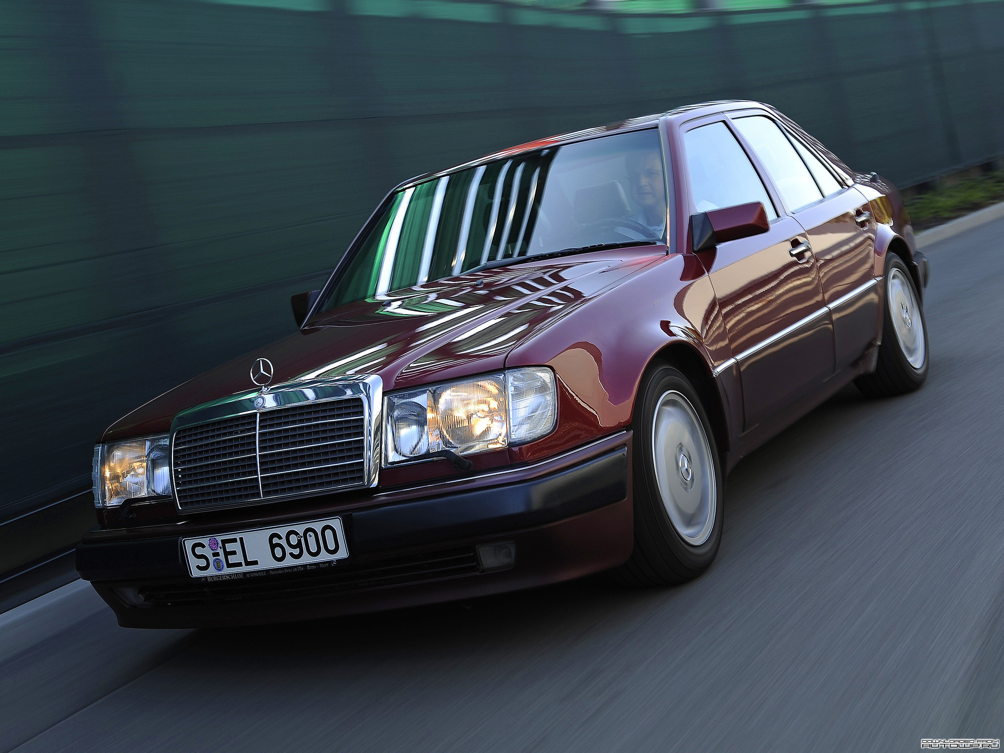 MercedesBenz W124 Reliability Specs Still Running Strong, 54 OFF