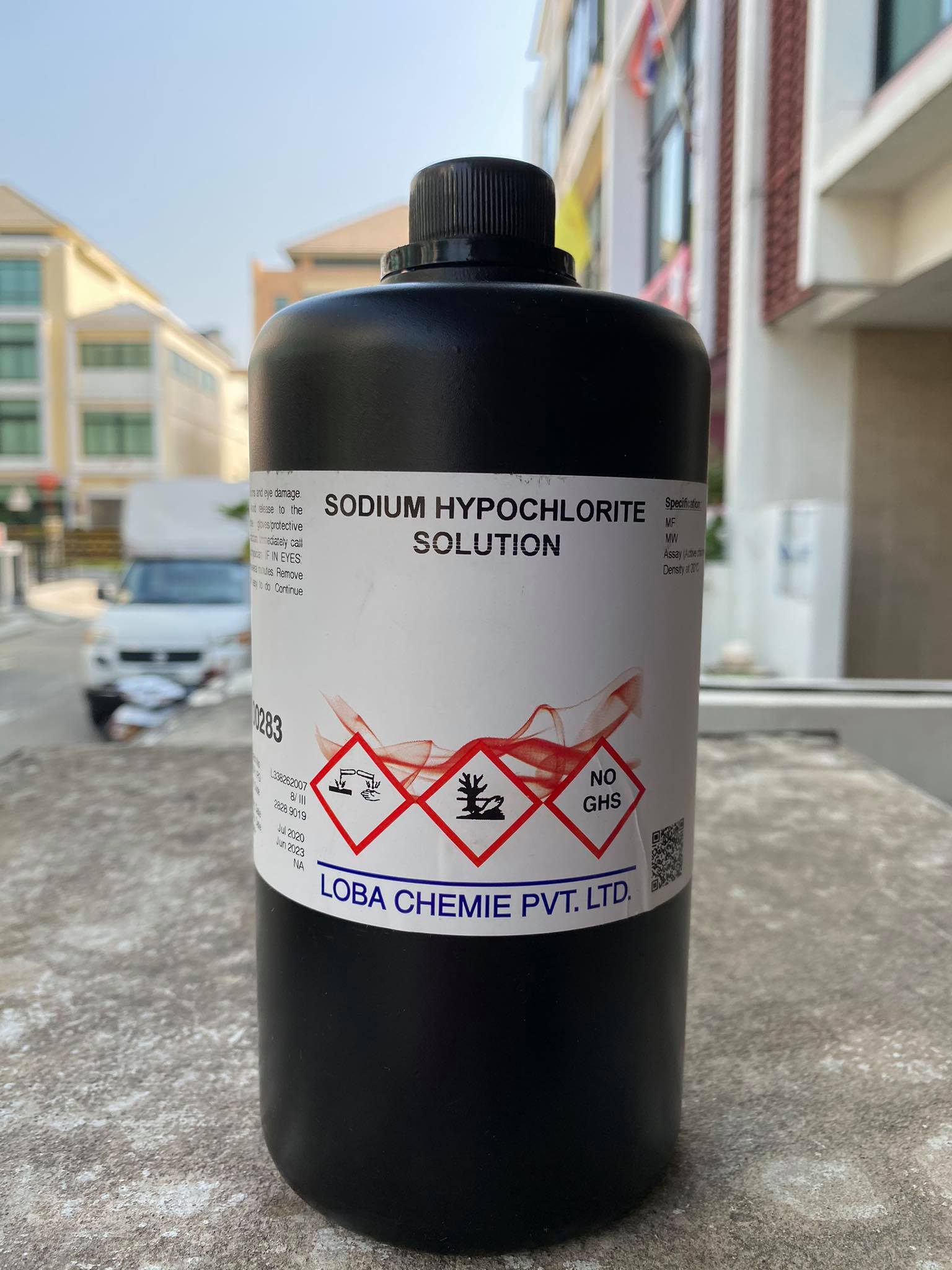 Sodium hypochlorite solution 46 Lab.grade (1 ลิตร/ขวด) ยี่ห้อ Loba, india แล็ป วัลเล่ย์