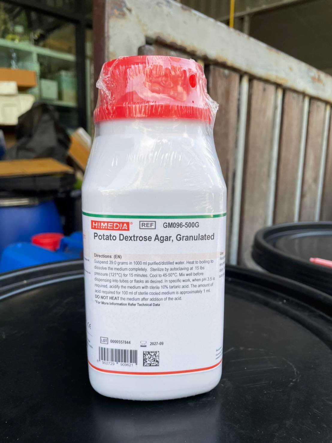 Potato dextrose agar (500 กรัม/ขวด) ยี่ห้อ Himedia, india แล็ป วัลเล