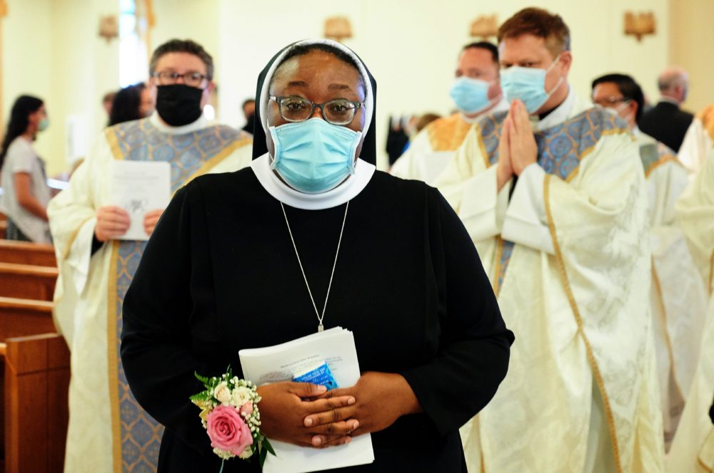 Patrick Mcgrath And His Worlds Madness And The Transnational.