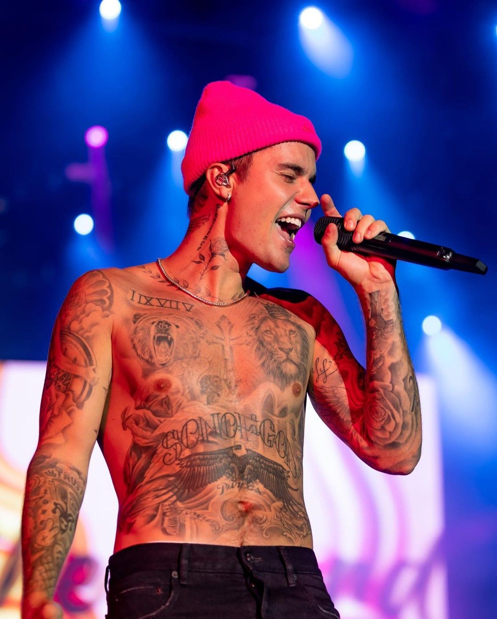 Justin Bieber’s ‘Baby’ hits a billion streams on Spotify as he
