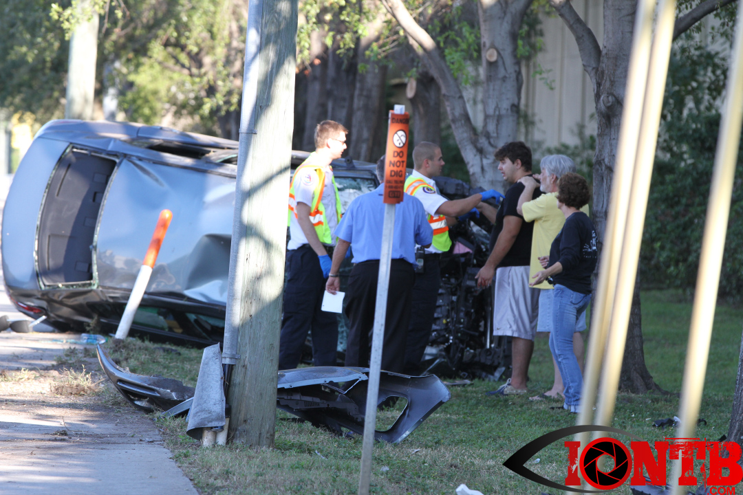 Traffic crash leaves two vehicles overturned in Pinellas Park IONTB