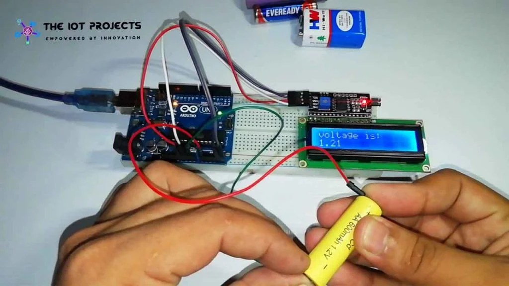 Digital Voltmeter using Arduino & 16x2 LCD IoT Projects Ideas