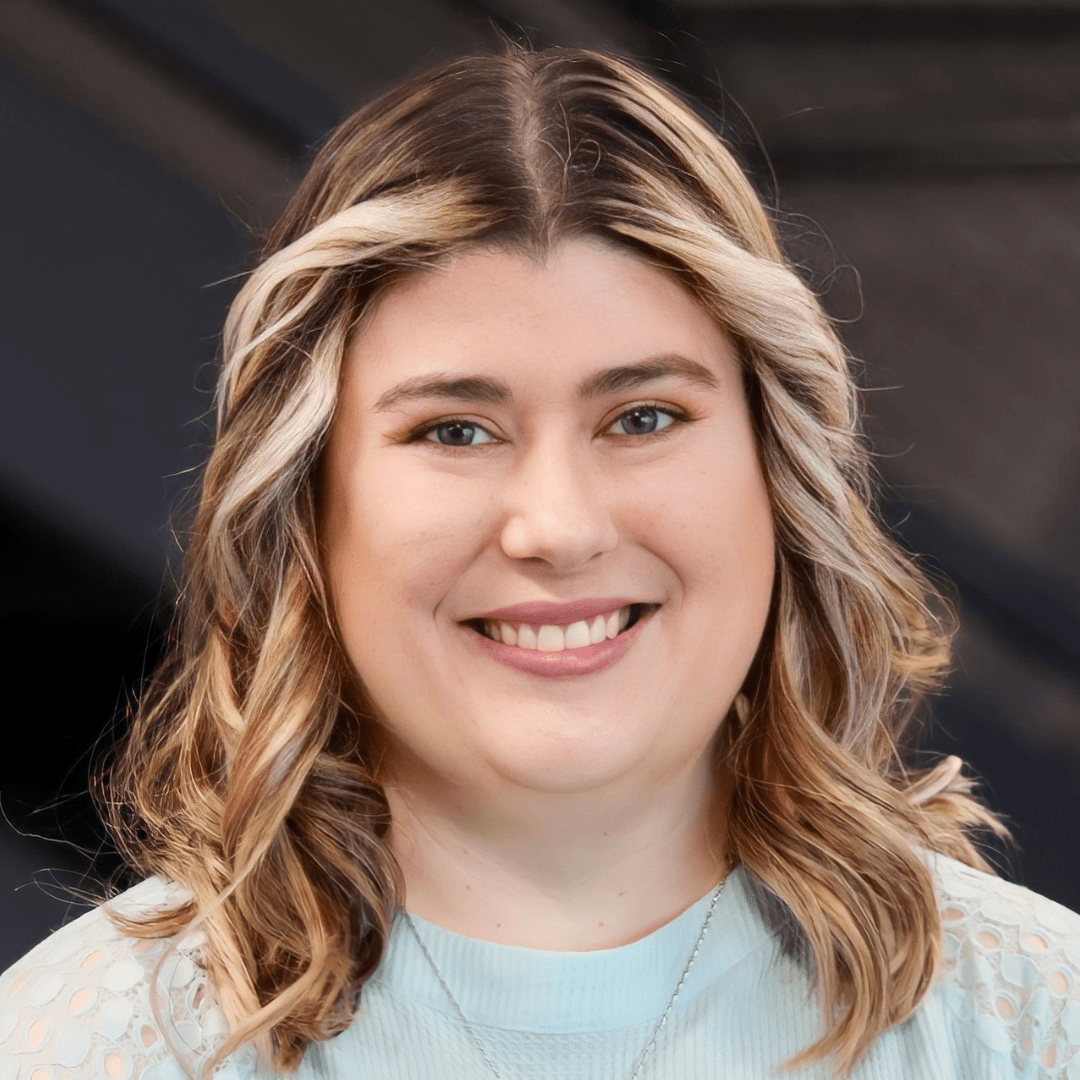 Christine Clark, REALTOR® CENTURY 21 Signature Real Estate