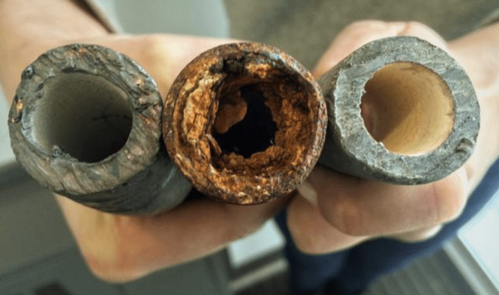 ‘Time bomb’ lead pipes set to be removed. But first water utilities have to find them Iowa