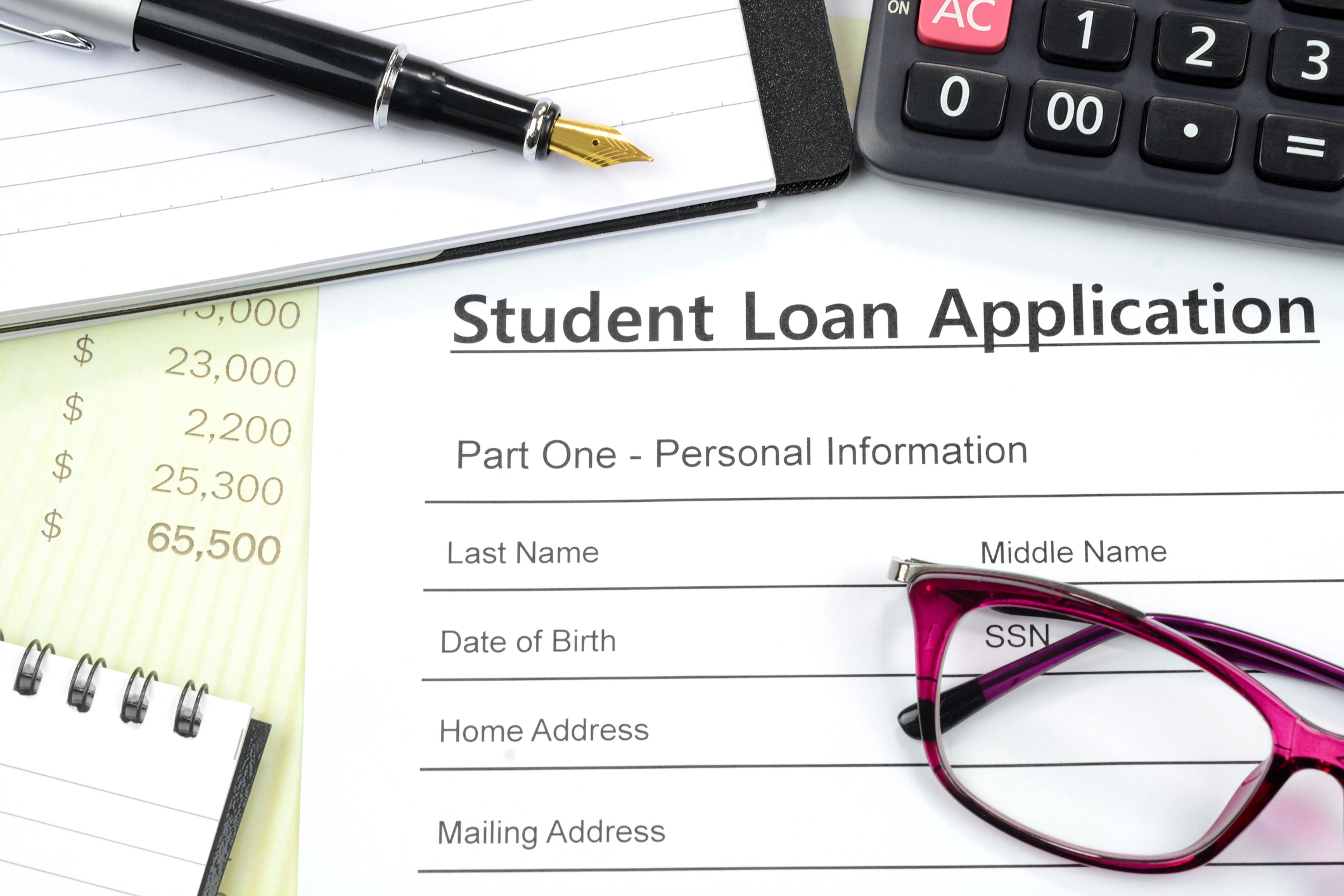 More than 800,000 student loan borrowers to have debt White