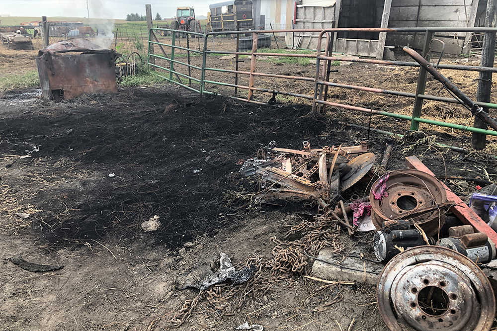 Earlville woman fined for repeated tire, appliance burning • Iowa