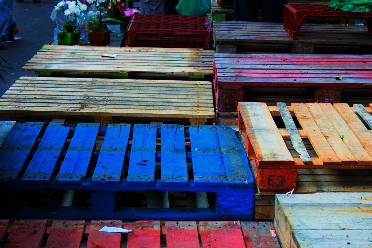Used Pallets Iowa Refurbished Standard Pallets and Skids