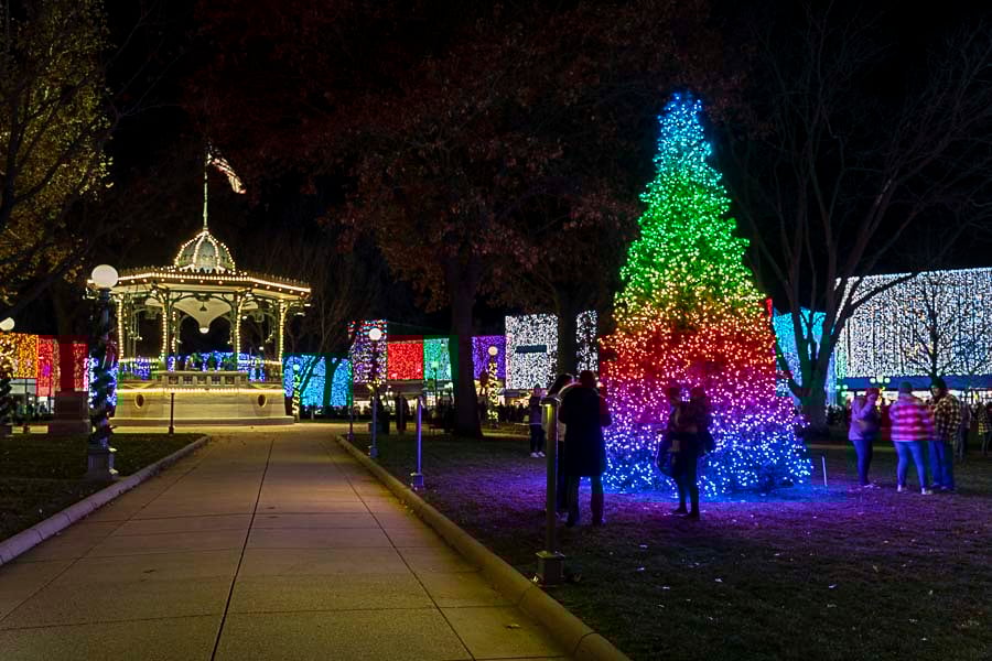 The best Lighted Christmas Parade in Iowa Iowa Road Trip