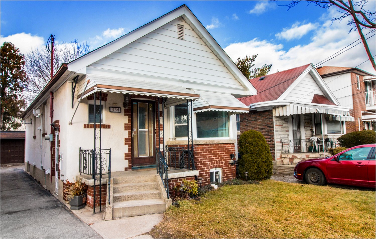 334 Lumsden Ave. Ipekian Real Estate