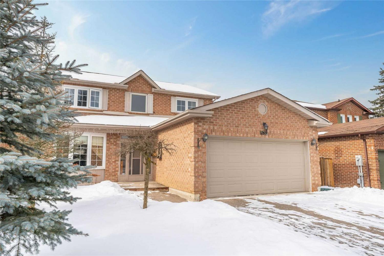 169 Murray Dr., Aurora Ipekian Real Estate