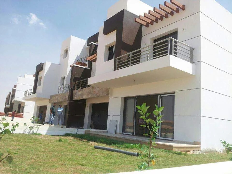 Apartment For Sale at Hyde Park Compound New Cairo