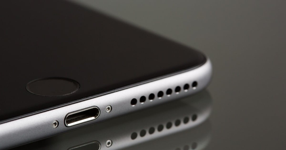 How To Clean iPhone Speakers 8 Tips You Must Know!