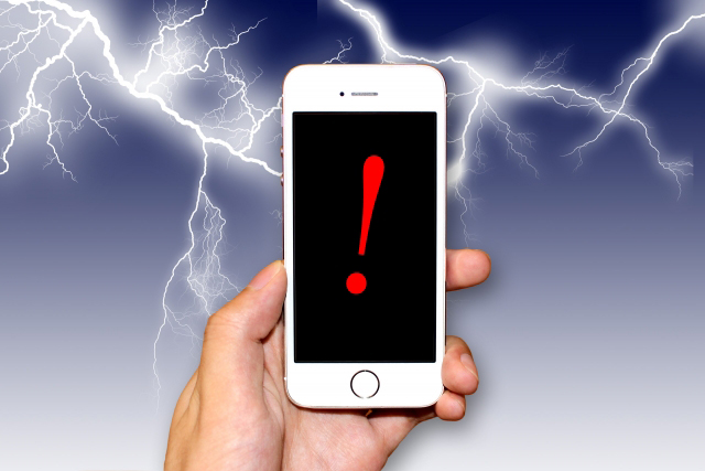 【恐怖】iPhoneの着信履歴！不明の発信元はどこから？ iPhone辞典