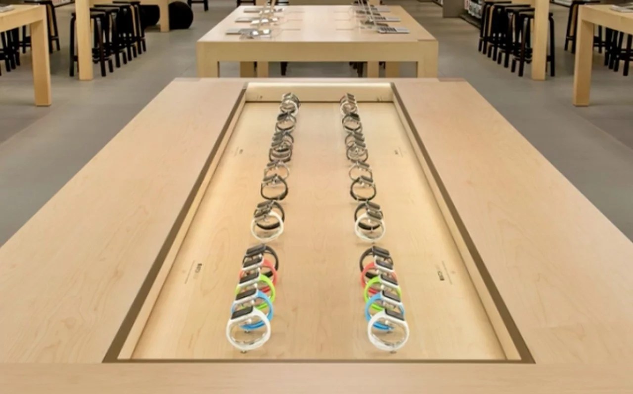 Apple Watch Will Soon Be Available for Purchase from Apple Stores