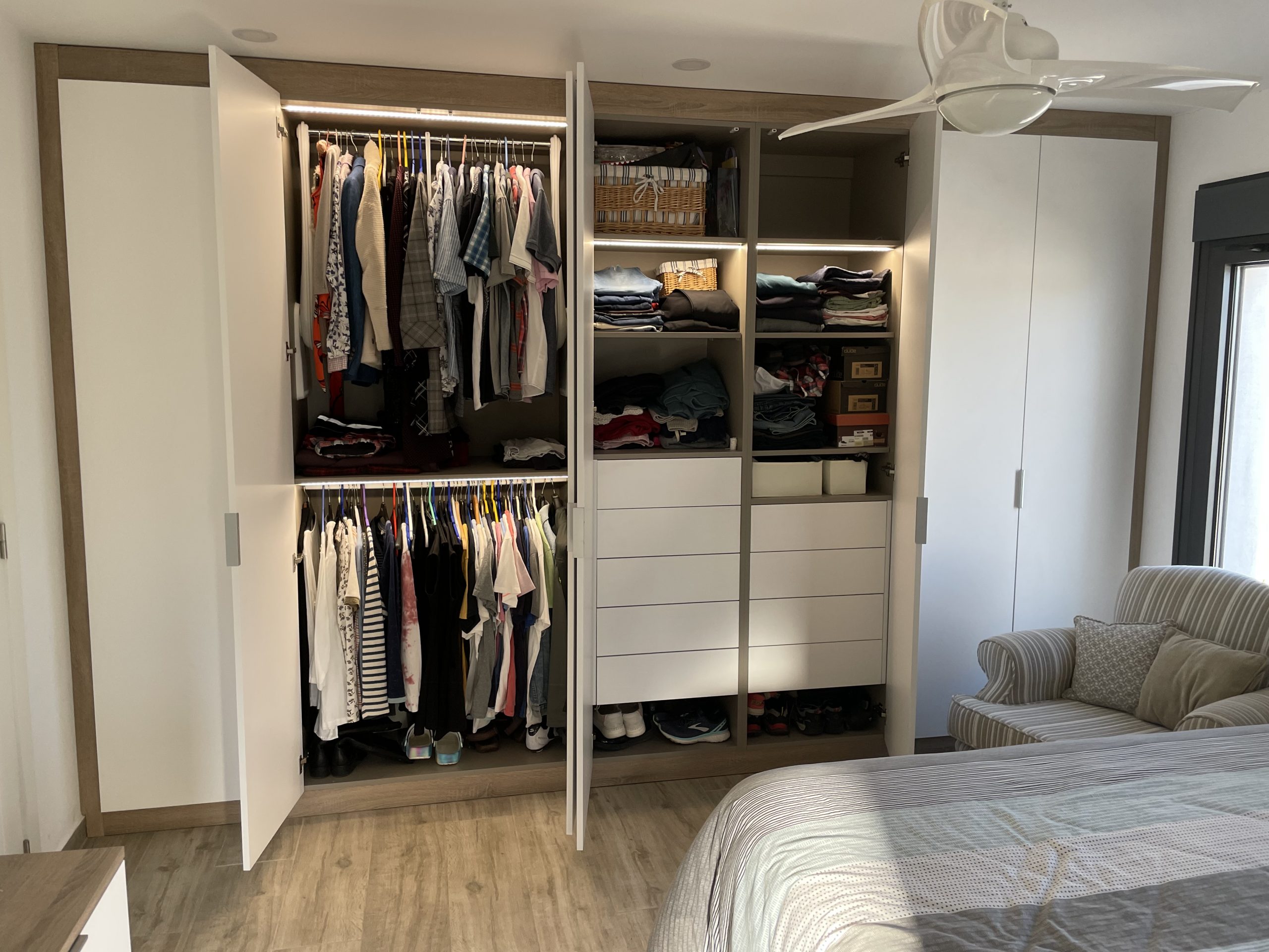 Custom wardrobes in Costa Blanca create your dream closet