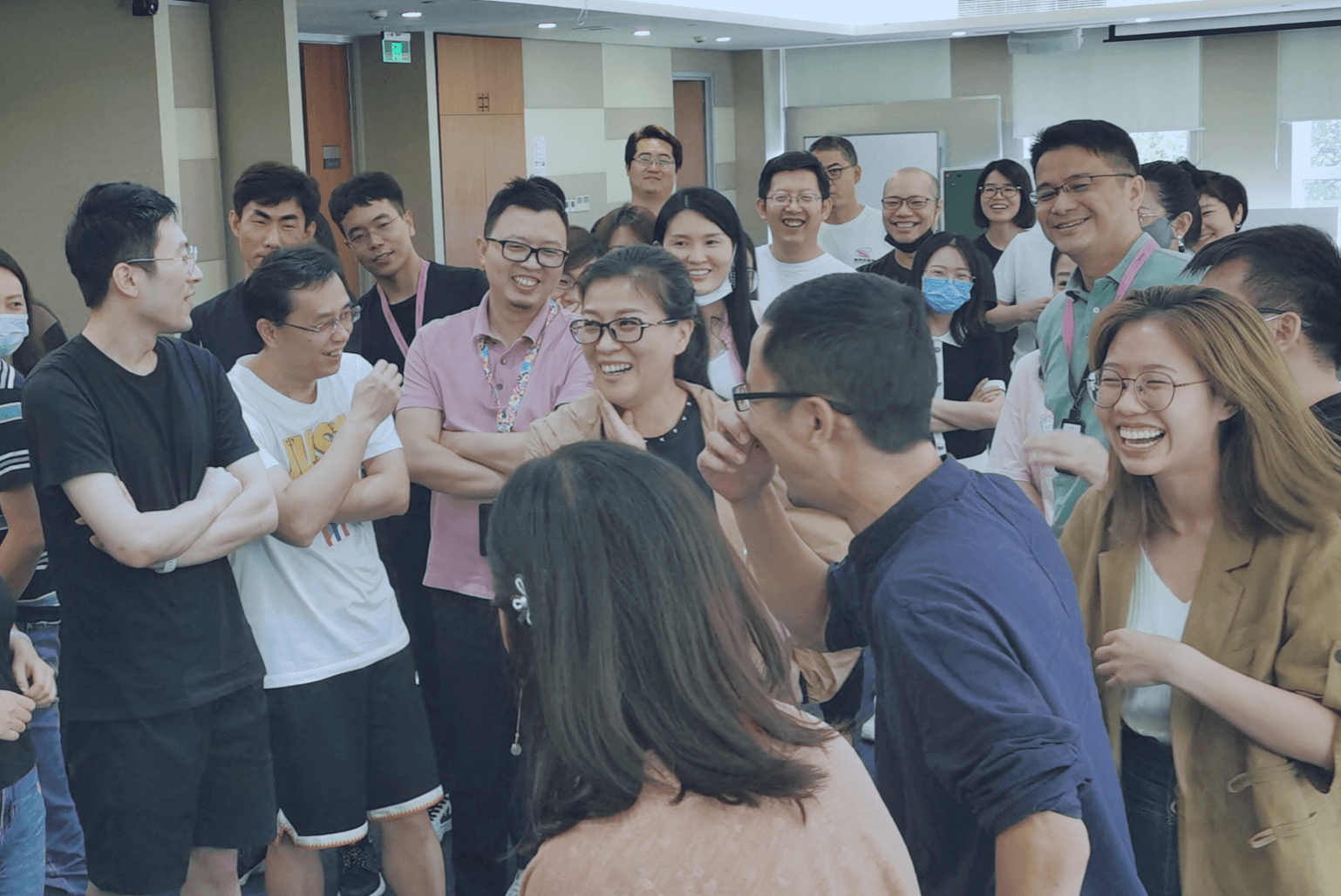 加入我们 花房集团 HUAFANG GROUP