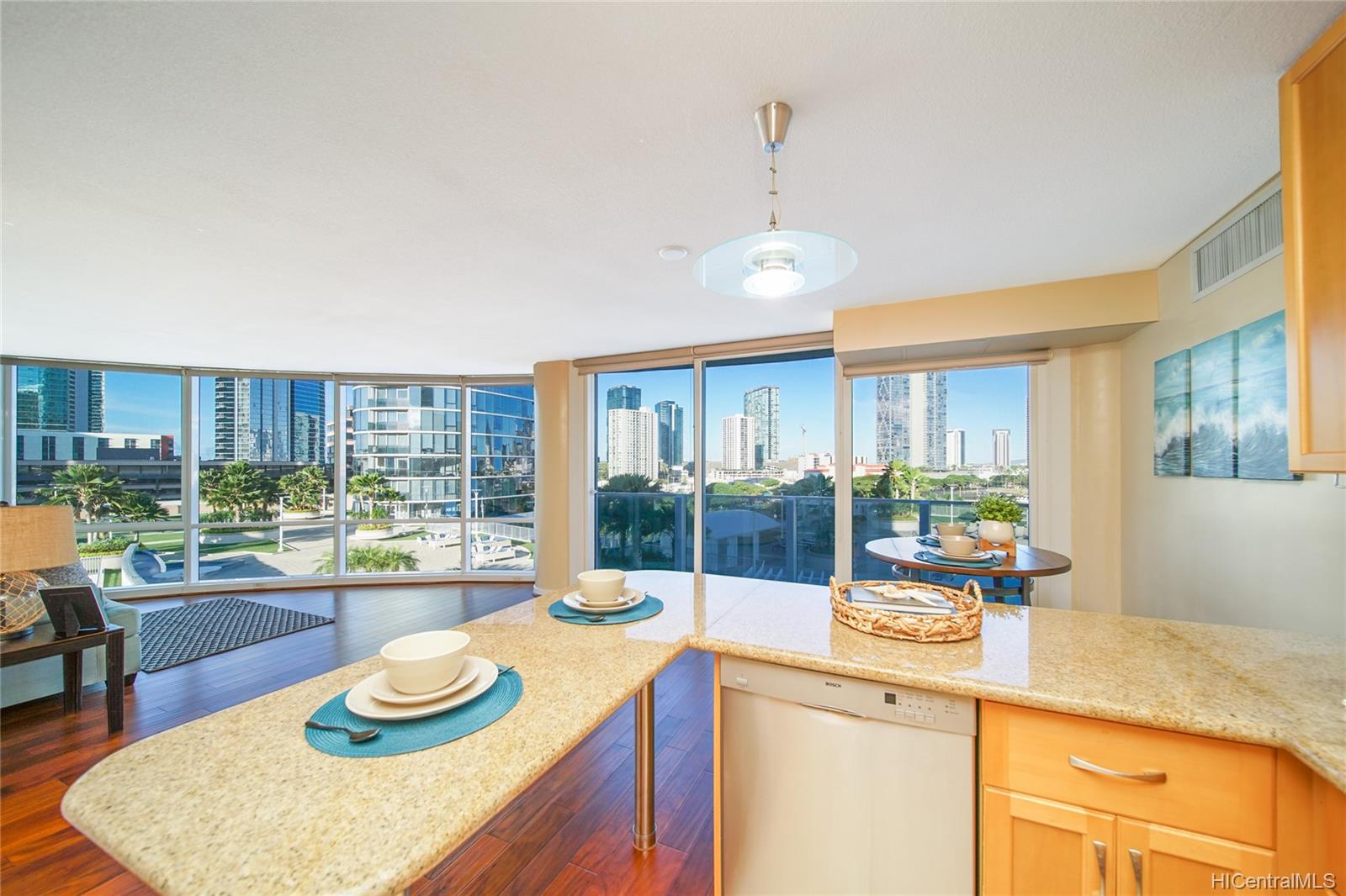 Moana Pacific 8082 iRealty Hawaii