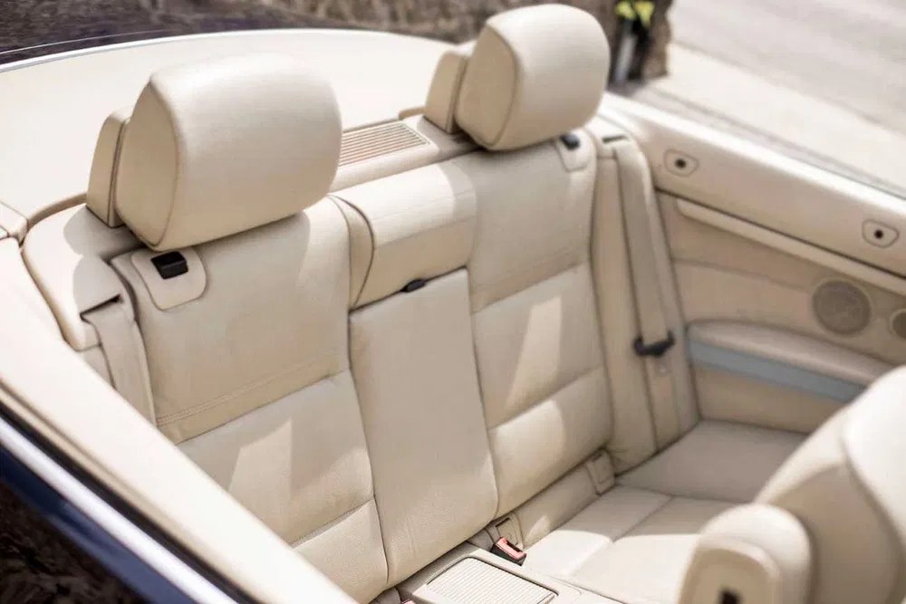 BMW 320i E93 Cabrio 170cv Pack M (Full Opcionais / Manual) Areias De