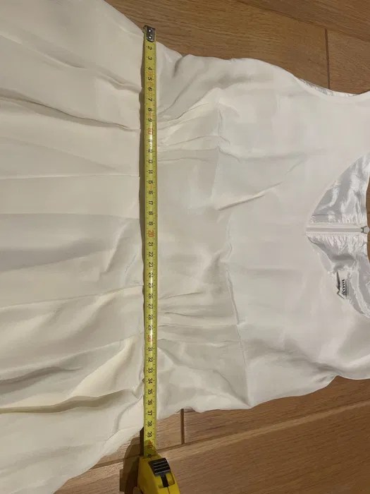 Stylowa jedwabna ślubna sukienka Lamania 38 beż Warszawa Wilanów • OLX.pl