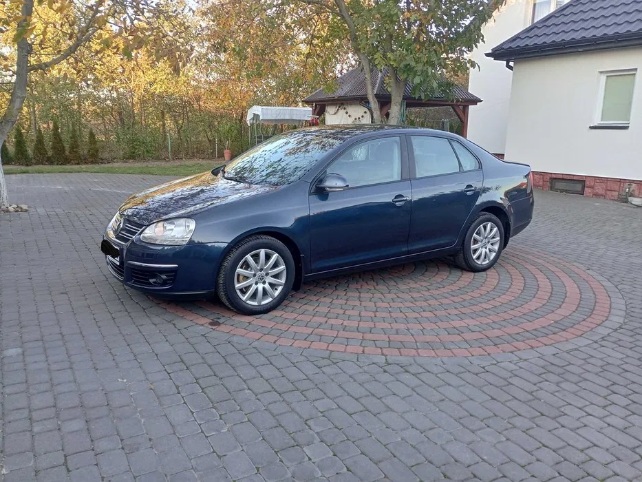 Volkswagen Jetta 1.6B MPI 102 km Pierwszy właściciel SALON POLSKA Kurów