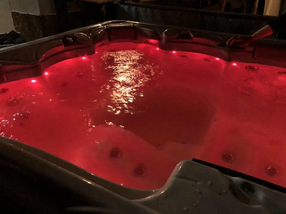 Jacuzzi spa hidromassagem desde 5280,00€ Cascais E Estoril • OLX Portugal