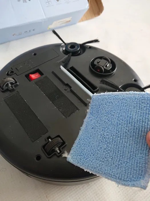 Odkurzacz robot sprzątający automatyczny SWEEPER JM8025 cichy Kiełpino