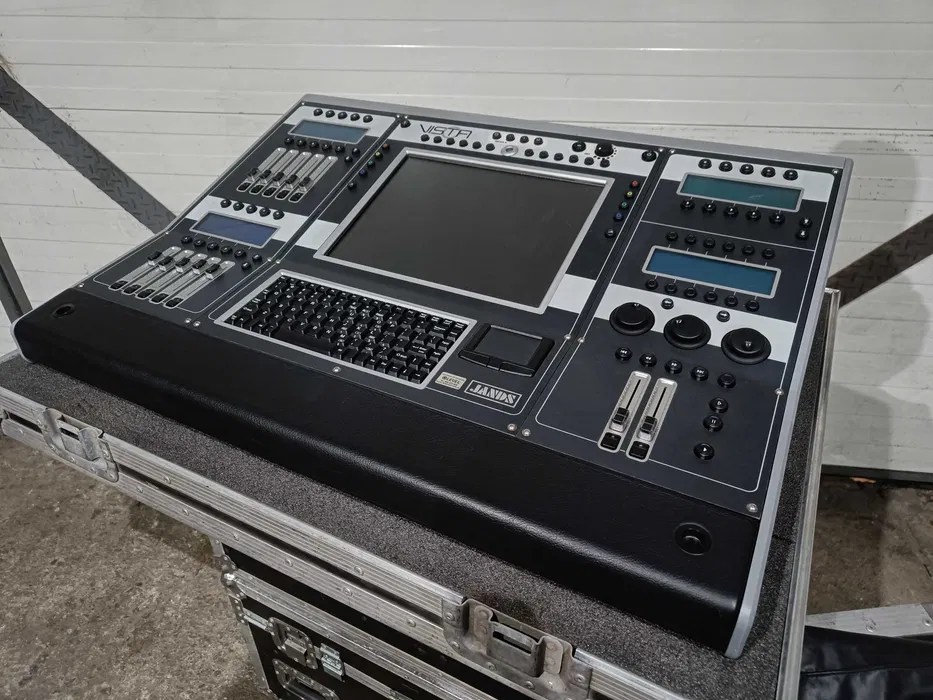 Konsoleta oświetleniowa Jands Vista 2 T2 Console (sterownik DMX) Wronki