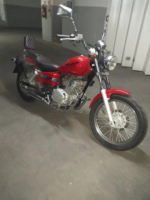 Para venda Mota Honda Rebel Coronado (São Romão E São Mamede) • OLX