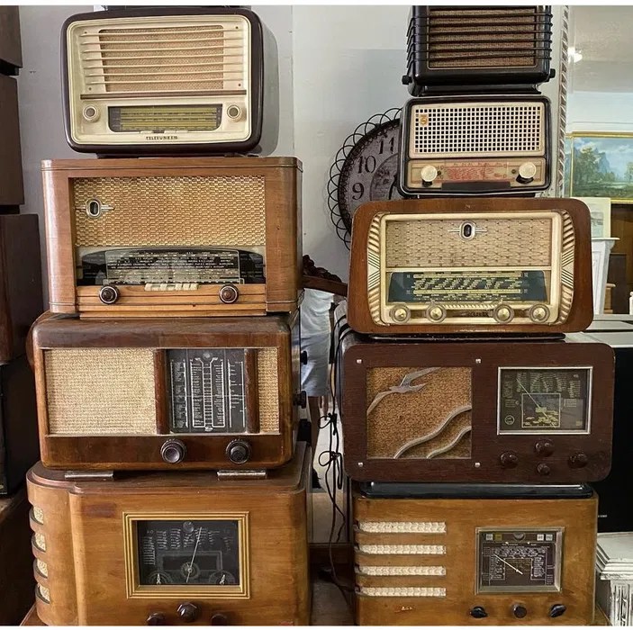 RADIOS ANTIGOS DIVERSOS Olhão • OLX Portugal