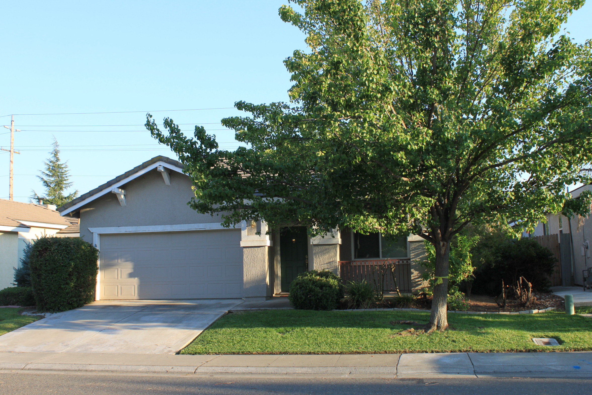 Elk Grove iRENT Property Management