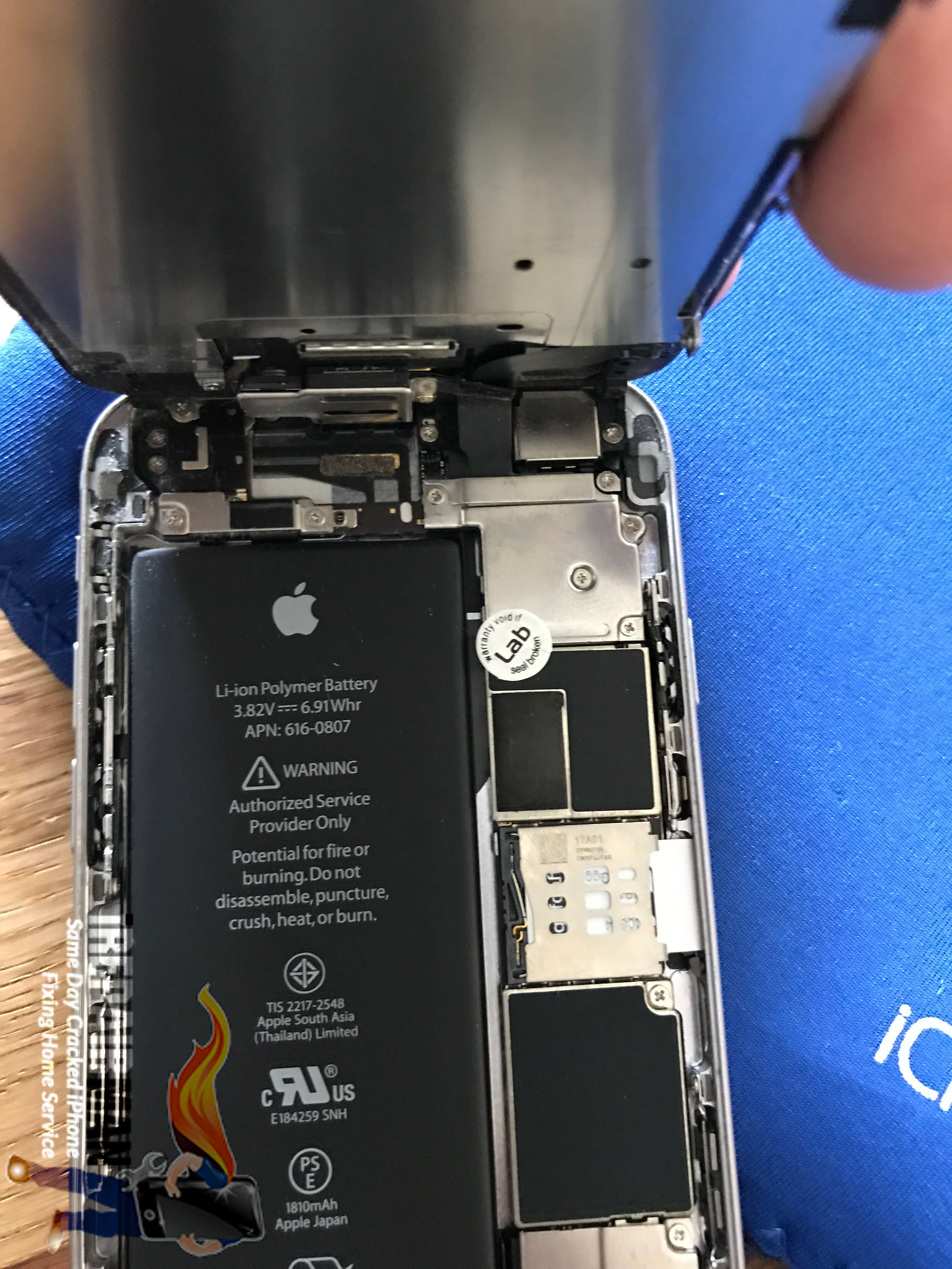 iPhone battery replacement in Harrow HA1 iRepairMan London
