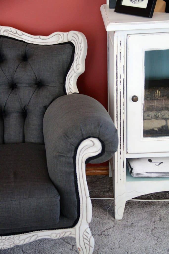 Painting a French Provincial Couch with Miss Mustard Seed's Milk Paint