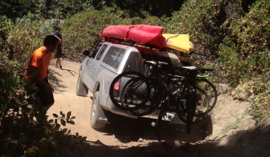 Yakima 86 Inch Round Bar 1 Pair