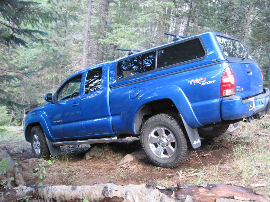 Yakima 86 Inch Round Bar 1 Pair