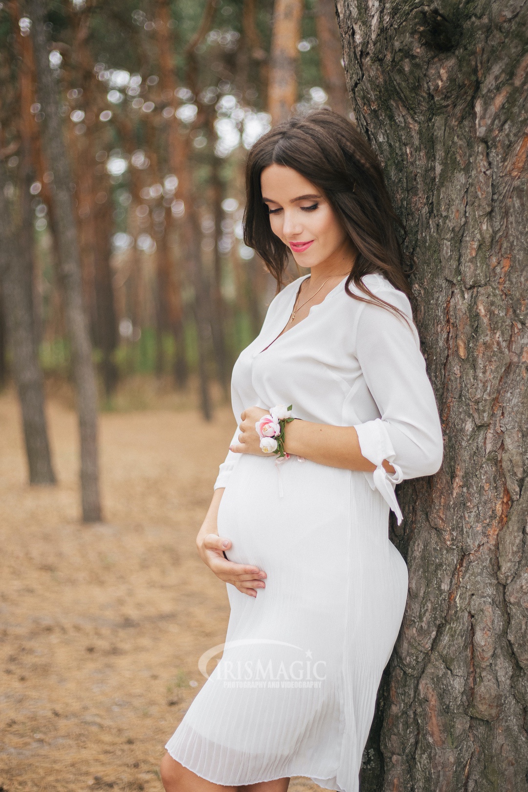 Outdoor sessions Maternity Photographer near me IrisMagic Photo