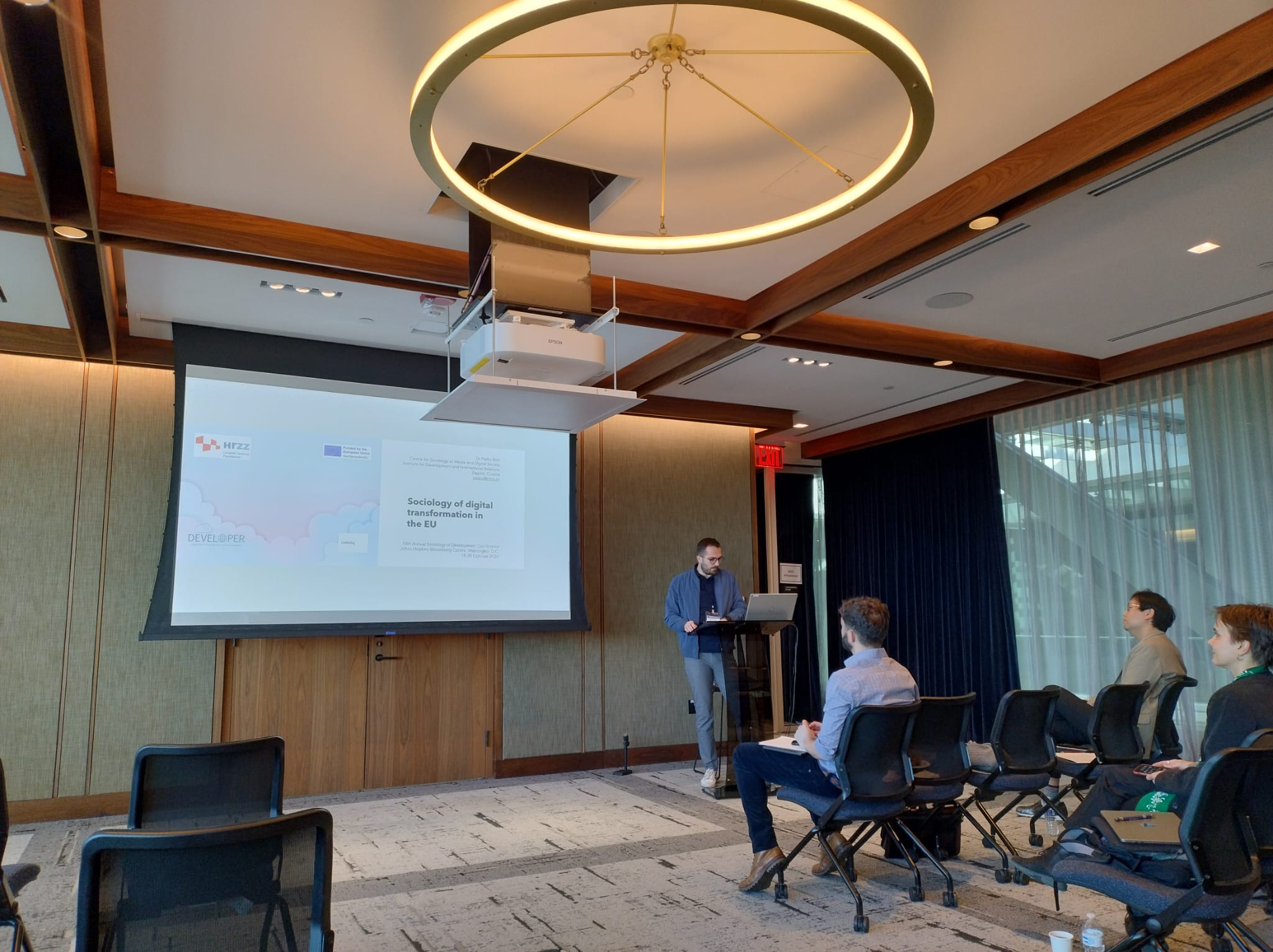 IRMO researcher at the Sociology of Development conference in