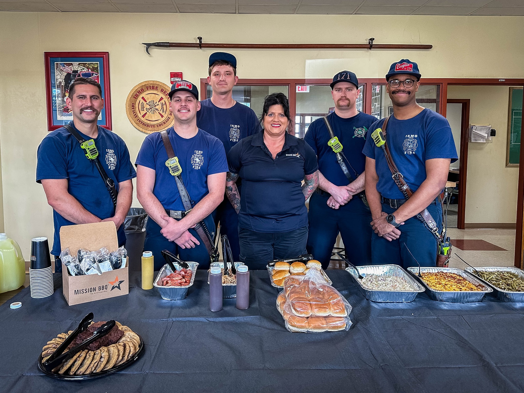 Mission BBQ Donates Lunch Irmo Fire District