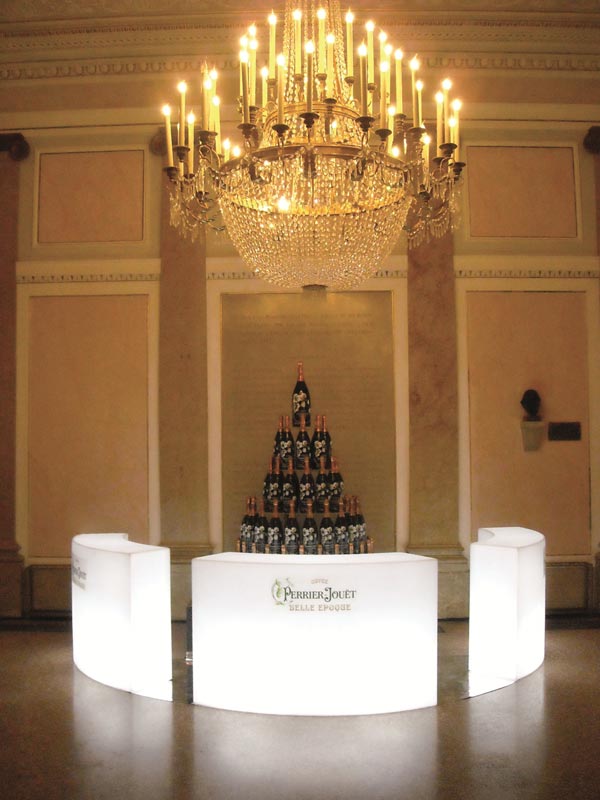 LEDバーカウンター Snack Barのレンタル｜iroco design