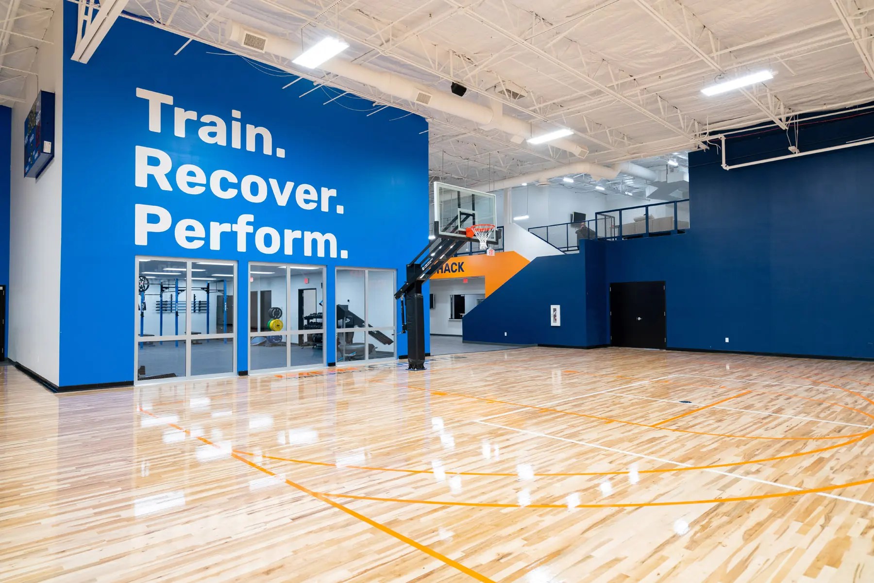 Basketball Camps in Gilbert Iron Courts