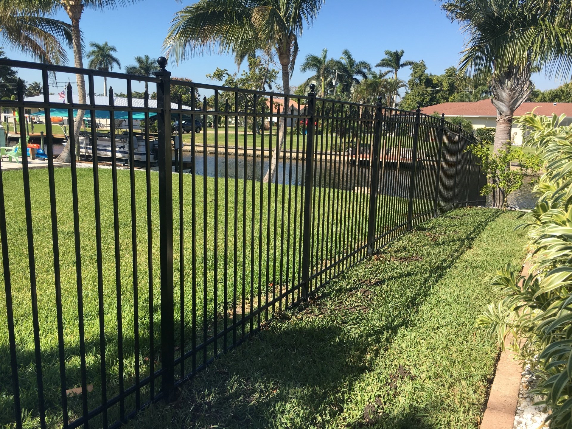 Fence Contractors Cape Coral, FL Global Fence Inc.