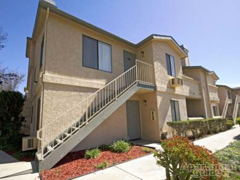 Fallbrook Hills Apartments